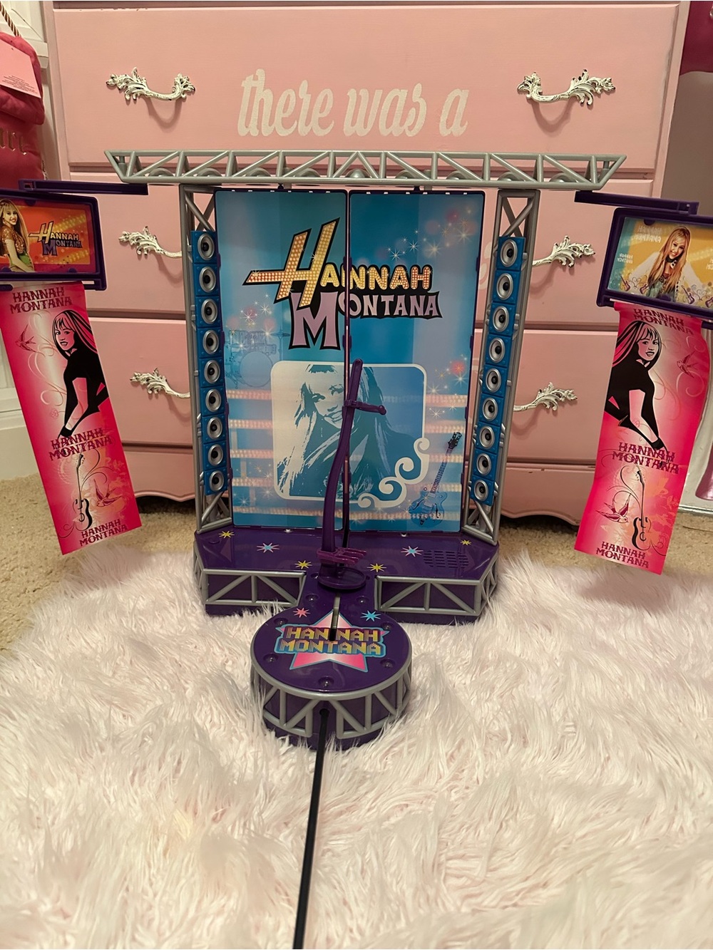 Hannah Montana Concert Stage Set Vintage Y2K